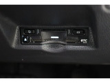 スッキリ装着されたビルトインタイプのETC!高速道路走行の料金所をノンストップで通過できます。※ ETCカードのお申し込みも当社にお任せ下さい!