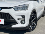 【シーケンシャルターンランプ付きLEDヘッドライト】人気の『流れるウィンカー』付きのLEDヘッドライトを装備♪高級感はもちろん、点灯時は存在感たっぷりで他車からも認識されやすく安心です。