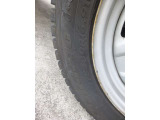 タイヤサイズ175/80R16です。