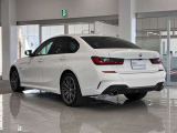 BMWを熟知したメカニックよる100項目の納車前点検☆ドイツ本国と同様の教育・訓練を受けたBMW専門メカニックが100項目にも上るポイントを徹底的にチェックいたします。