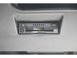 今の時代ETCが付いていない車の方が少数派になりましたね。何も考えずゲートを通過するだけです。
