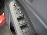 ◆パワーウィンドウスイッチ◆運転席から全席の窓の開閉操作を行うことが出来いつでも換気ができます!
