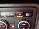 シートヒーターを装備していますので冬場の運転も快適です。