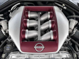 NISMOスポーツリセッティングを施しており、レスポンスの鋭さを実現しています。