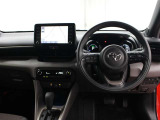 運転席廻りです。