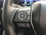 【ステアリングスイッチ】マルチインフォメーションディスプレイ内の表示切替や運転支援機能、オーディオなどの操作をステアリングから手を離さずに行うことができます。