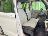 運転席シート廻りは使用感も少なく、良好な状態となっています。丁寧に使われていたことがよくわかりますね。
