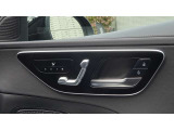 【フロントシートヒーティング】運転席/助手席共に三段階で調節が可能なシートヒーターを装備しております。季節を問わず快適にご使用いただけます。』