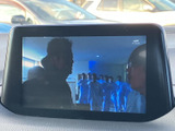 大きく見やすいディスプレイで、映像や各種表示を確認しやすい設計です。車内での案内確認やエンターテインメントなど、日常の移動を便利にサポートします。