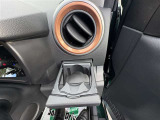 運転席カップホルダー