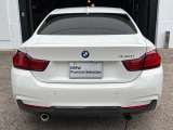 BMWを熟知したメカニックによる、360度の納車前点検。ドイツ本国と同様の教育・訓練を受けたメカニックが徹底的に点検、整備した後にお客様にお引渡しします。