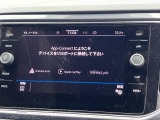 ●Apple Car Play:スマホとの有線接続で、ナビ・オーディオ再生などスマホのアプリ機能が画面でも使える便利機能です!