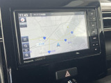 道路や周辺の位置関係を画面で確認でき、目的地までのルート確認に役立つナビ画面です。現在地を把握しながら、初めての場所へのお出かけも落ち着いて計画していただけます。