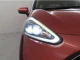 消費電力が少なく長寿命のLEDヘッドランプを装備しております。