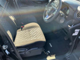 一体感のある運転席周り♪快適なドライブをお楽しみください&cap;( &acute;&forall;`)&cap;