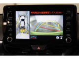 車両を上から見たような映像表示するパノラミックビューモニター付き!
