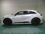 モデリスタ・フルエアロ装着の車両となります。
