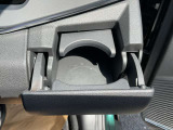 ◆◆◆運転席カップホルダーです。