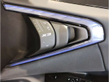当社BMW認定中古車は全車保証付きでございます。また保証料金や整備費用はお見積書内の諸費用・税金に追加計上する事はございません。認定中古車保証付きのお支払総額でお見積りご依頼の上、他店とお比べください