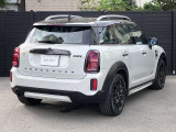 まずはご連絡をください!お車詳細や展示状況はMINI NEXT城東鶴見06-6933-3298まで。