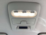 カープレシャスではご納車後もお客様に安心しておクルマにお乗り頂くため、【2か月又は2,000km】の保証をお付けしております!当社は保証金額をお支払い総額に含ませていただいております!