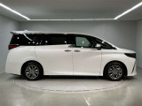 「こんな車屋さんがあるんだ!」、「おもしろい!」と感じていただけましたら、私どもも大変うれしく思います。ご来店のご感想、お待ちしております。