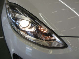 BiBeam・LEDランプが付いています。通常のハロゲンランプより2倍以上明るく、省電力・ロングライフです。