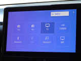 CD・DVD(再生機能)・ブルートゥース等を使用することができます。
