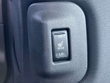 シートヒーター、座面を温めてくれます寒い時期には役立つ機能です。(前後全席)