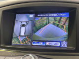 【アラウンドビューモニター】専用のカメラにより、上から見下ろしたような視点で360度クルマの周囲を確認することができます☆死角部分も確認しやすく、狭い場所での切り返しや駐車もスムーズに行えます。