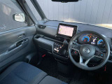 広々とした視界を体感できます。運転が楽しくなりますね。
