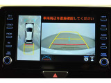 バックガイドモニターで、後方を確認しながら安心して駐車することができます。運転初心者も熟練者も必須の機能ですよ!