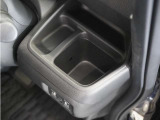 ◆ドリンクホルダー◆手の届きやすい場所にドリンクホルダーがあり、とても便利です。
