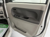 中古車は一物一価、同じようなお車でも、整備状況、外内装の状態など様々です。