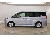 トヨタならではの「3つの安心」をセットにした『トヨタ認定中古車』です。「まるごとクリーニング」「車両検査証明書」「ロングラン保証」付き。