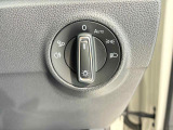 LEDマトリックスヘッドライト&rdquo;IQ.LIGHT。LEDを精密に制御して照射します。