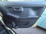 ☆お車についた傷やヘコミ、事故の修理もハヤシにお任せください。自社鈑金工場で修理ができますの安心です☆