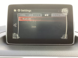 Bluetoothに接続することで、スマートフォンに入っている音楽アプリを車内で楽しめたり、通話が出来ます♪