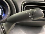 車外の明るさによって自動で点灯・消灯するオートライト