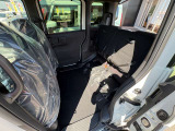 ☆お車についた傷やヘコミ、事故の修理もハヤシにお任せください。自社鈑金工場で修理ができますの安心です☆