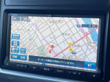●純正ナビ:一体感のあるナビは、高級感ある車内を演出してくれます。オーディオ機能も充実しておりますので、運転もより楽しめます♪