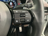 クルーズコントロールを装備しています。高速道路などで一定の速度で走ってくれるので運転が楽ですよ!速度を設定できますので、スピードの出しすぎにも注意できます。