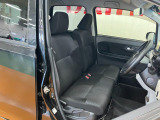 運転席広々