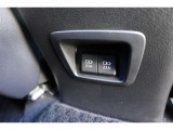 後部座席足元充電用USBーA端子