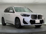 一目で伝わるBMW特有のスポーティーなプロポーションは、BMWの走行性能を生み出すのに欠かせない要因の一つです。細部まで拘りぬいたお車をぜひ一度ご覧ください!