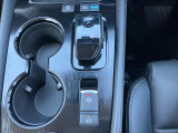 電動パーキングブレーキ&オートブレーキホールド!ブレーキペダルを踏み続けなくていいから、信号待ちがラクになります!