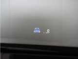 ◆HUD(ヘッドアップディスプレー)◆道路標識や、駆動力の配分状況なども表示します。少ない視線・焦点移動で必要な情報を読み取れます。