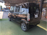 ご購入後のメンテナンス、車検・点検・保険加入や事故対応、鈑金塗装やロードサービスに至るまで、MRオートでは一貫した自社体制で対応させていただきます。