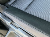 運転席シート座面の状態