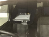 《Toyota Safety Sense》レーザーレーダーと単眼カメラを併用した「2種類の目」で、先行車を認識し、事故の回避や衝突被害軽減を支援します。